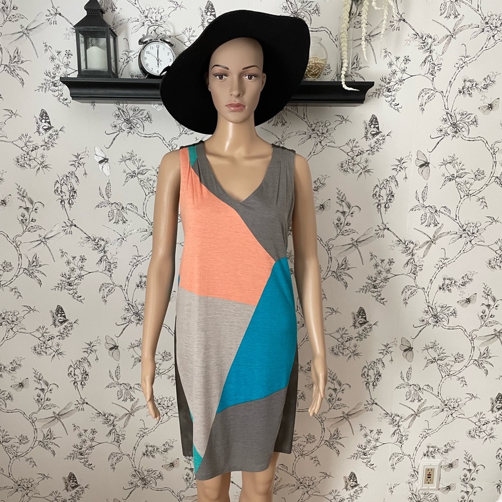 Geometric Shift Dress